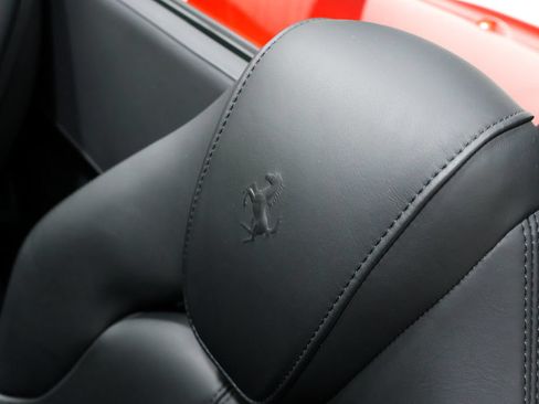 Used 2022 Ferrari F8 Tributo RWD image 74