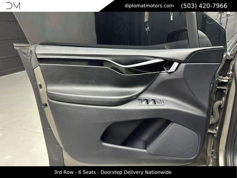 Used 2016 Tesla Model X 75D image 28