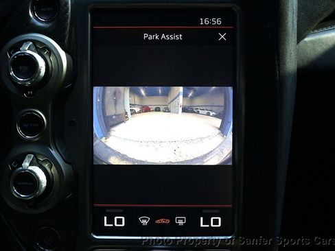 Used 2018 McLaren 720S Luxury RWD image 37