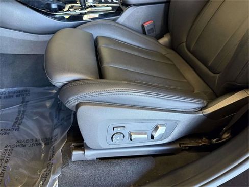 Used 2021 BMW X3 xDrive30i w/ Convenience Package image 3