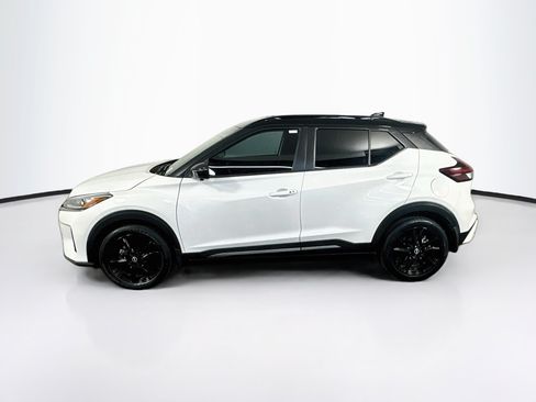 Used 2023 Nissan Kicks SR FWD image 4