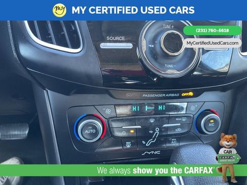 Used 2018 Ford Focus SEL image 22