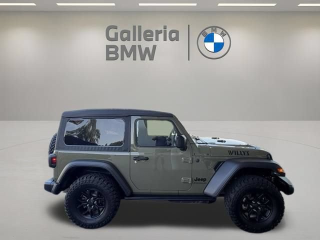 Used 2026 Jeep Wrangler Sport AWD/4WD image 5