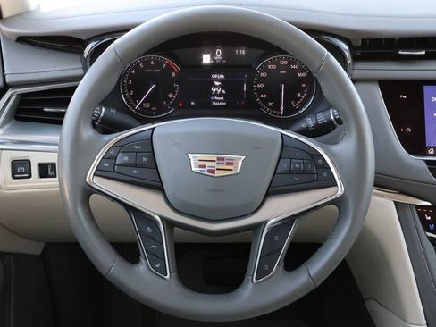 Used 2021 Cadillac XT5 Premium Luxury image 15