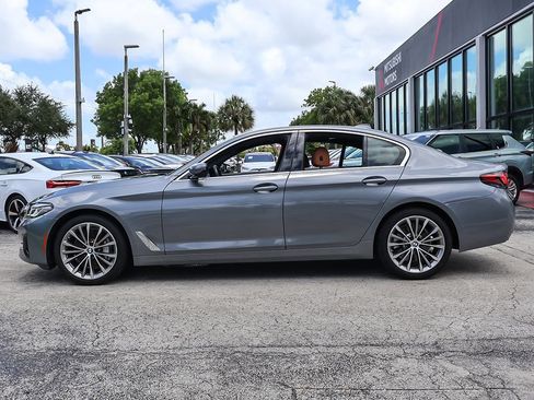 Used 2023 BMW 530i w/ Convenience Package RWD image 17