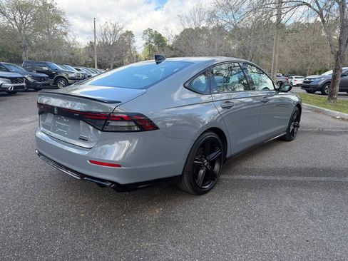 Used 2024 Honda Accord Sport image 6