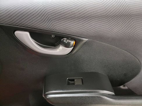 Used 2010 Honda Fit image 23