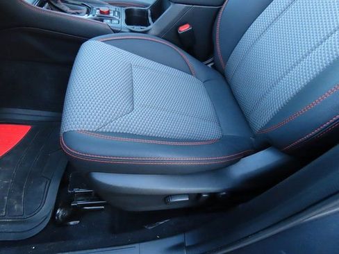 Used 2024 Subaru Forester Sport image 43