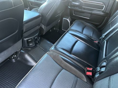 Used 2020 RAM 3500 Laramie image 13