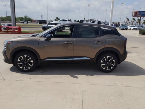 New 2026 Nissan Kicks SV w/ Cold Weather Package AWD/4WD image 12