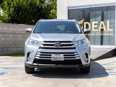 Used 2018 Toyota Highlander XLE