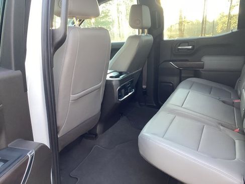 Used 2019 GMC Sierra 1500 SLT w/ SLT Convenience Package image 10