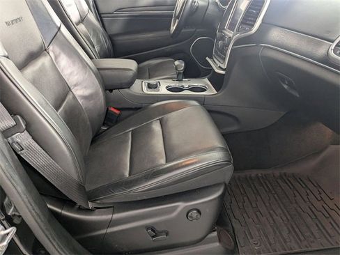 Used 2014 Jeep Grand Cherokee Summit image 33