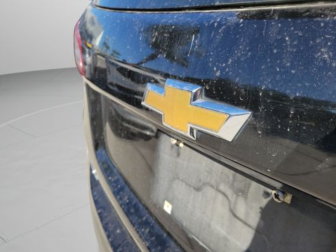 Used 2019 Chevrolet Equinox LS FWD image 30