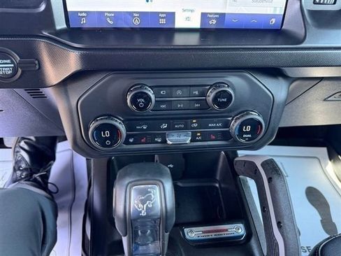 Used 2021 Ford Bronco First Edition image 32