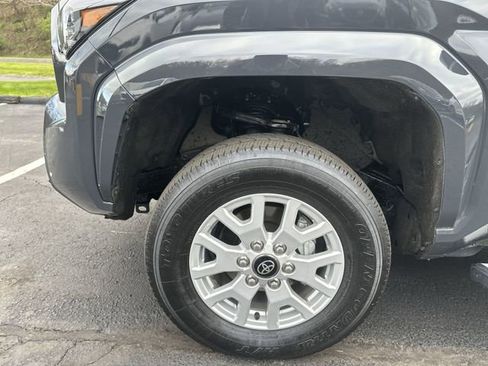 Used 2024 Toyota Tacoma SR5 image 20