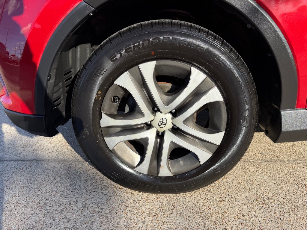 Used 2017 Toyota RAV4 LE w/ All Weather Liner Package FWD image 12