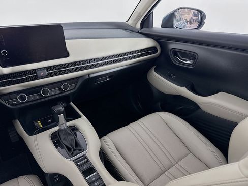 Certified 2024 Honda HR-V EX-L image 23