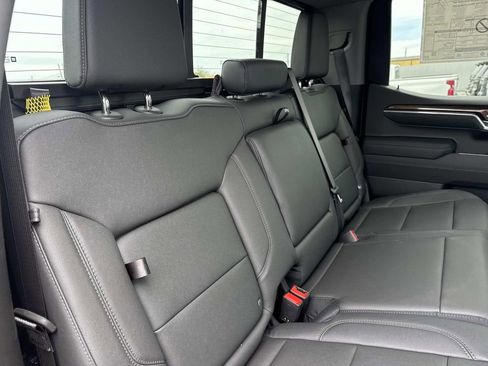 New 2026 Chevrolet Silverado 1500 LT Trail Boss w/ LT Trail Boss Premium Package image 9