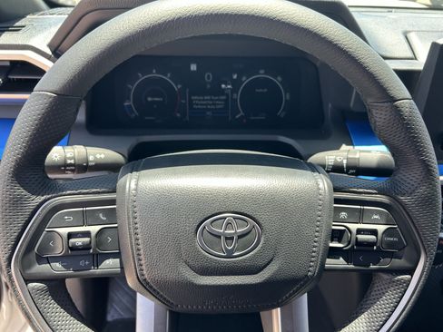 Used 2026 Toyota Tacoma TRD Sport RWD image 13