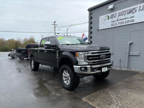 Used 2020 Ford F250 Lariat w/ Chrome Package AWD/4WD image 2