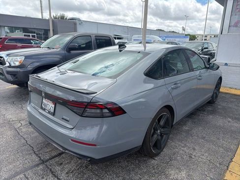 Used 2024 Honda Accord Sport image 7