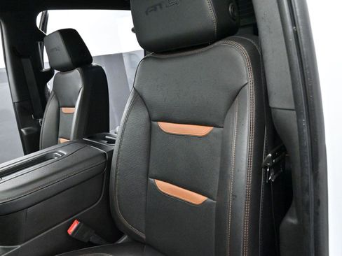 Used 2022 GMC Sierra 2500 AT4 w/ AT4 Preferred Package image 15