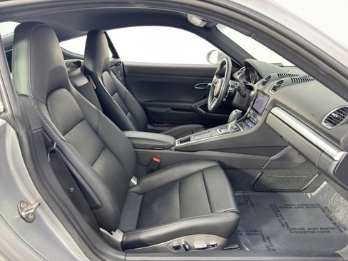 Used 2018 Porsche 718 Cayman S w/ Sport Chrono Package image 14