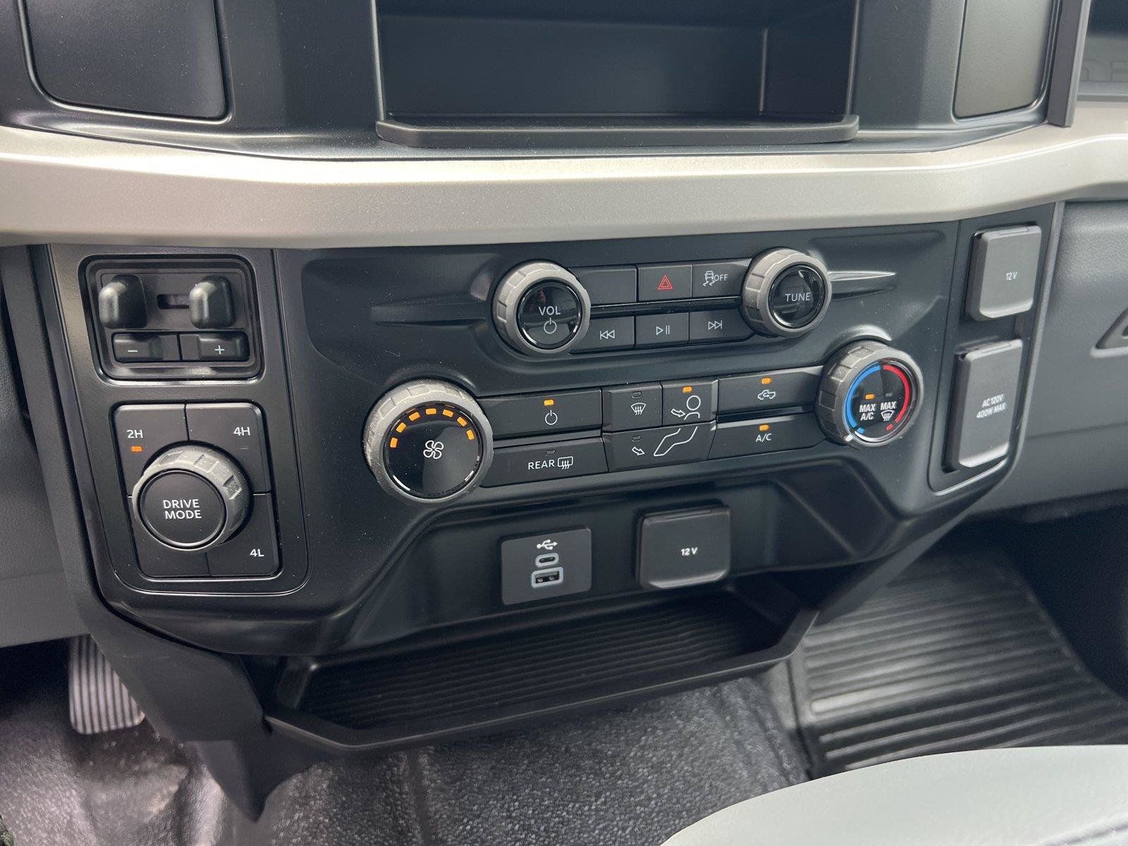 New 2025 Ford F350 XL w/ XL Chrome Package AWD/4WD image 27