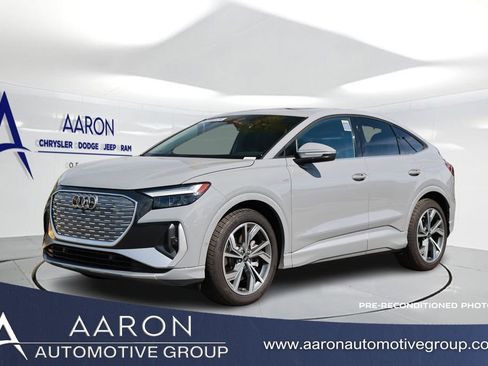 Used 2024 Audi Q4 e-tron Premium Plus w/ Premium Plus image 1
