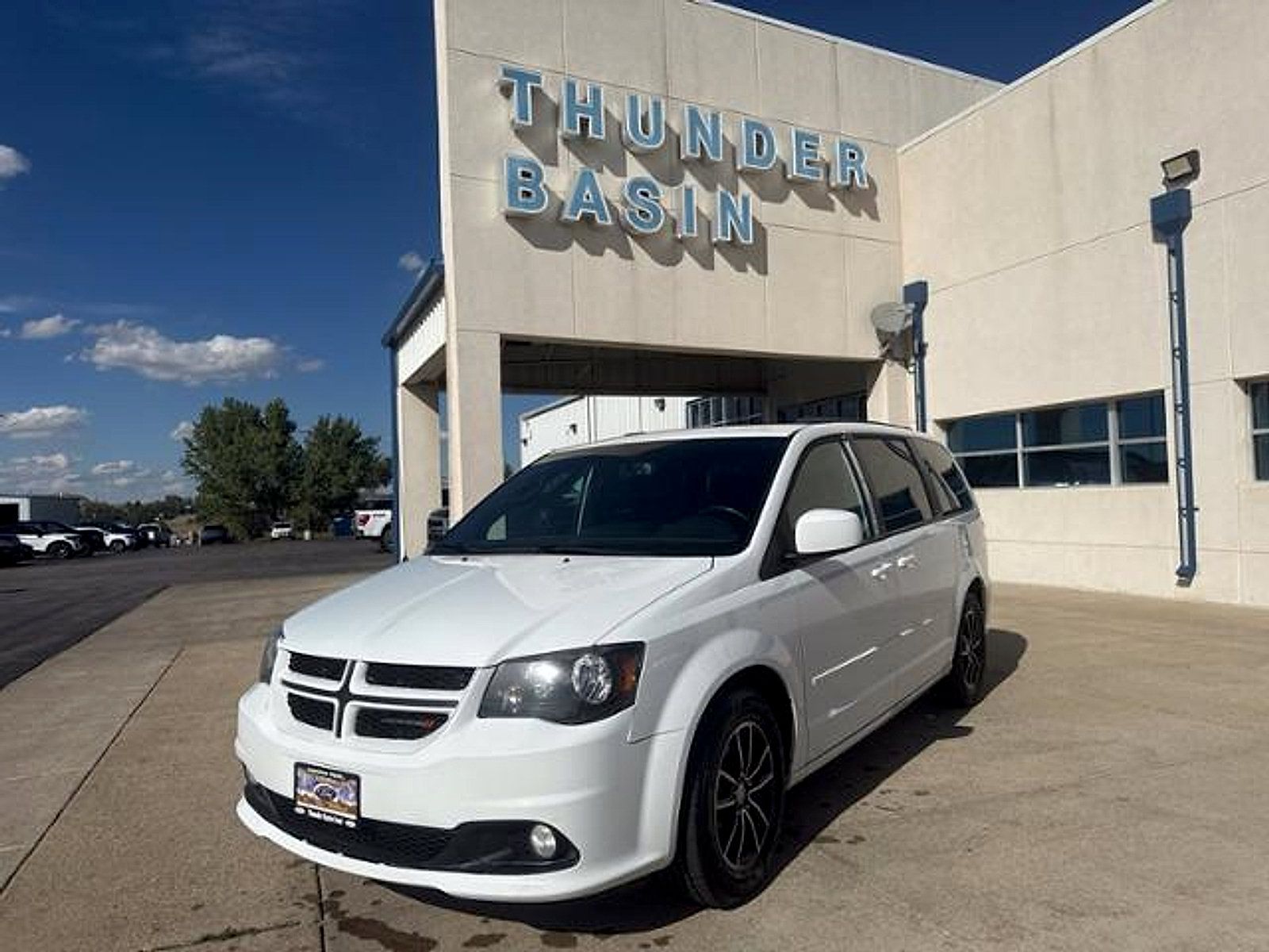 Used 2015 Dodge Grand Caravan R/T w/ Safety Sphere Group FWD image 1