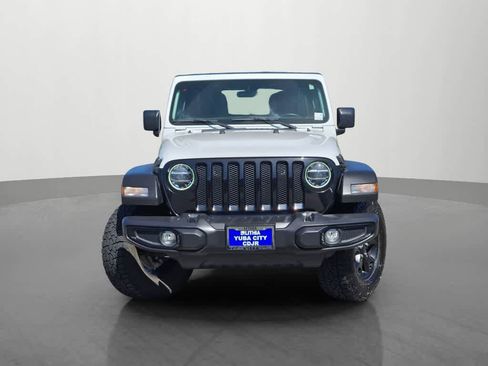 Used 2021 Jeep Wrangler Unlimited Sport AWD/4WD image 2