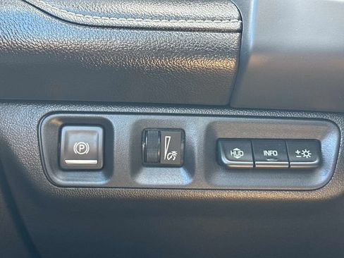 Used 2023 GMC Acadia Denali w/ Denali Technology Package AWD/4WD image 27