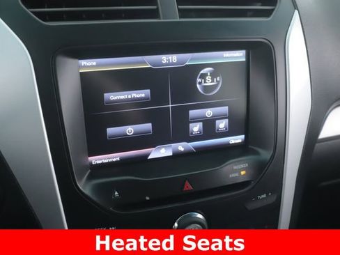 Used 2014 Ford Explorer XLT w/ Equipment Group 202A AWD/4WD image 3