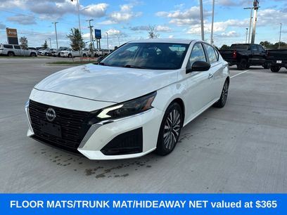 Used 2024 Nissan Altima 2.5 SV
