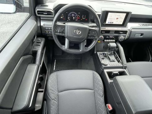 Used 2026 Toyota Tacoma SR5 AWD/4WD image 14