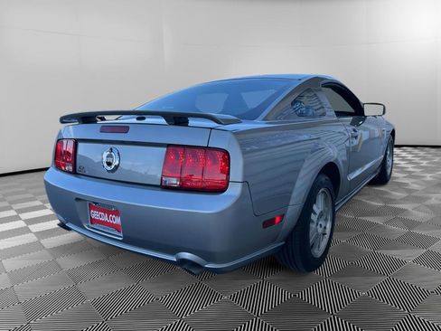 Used 2008 Ford Mustang GT RWD image 4