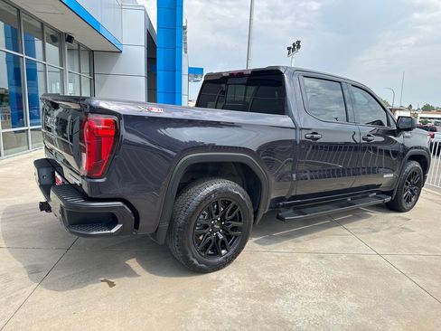 Used 2023 GMC Sierra 1500 Elevation w/ Elevation Premium Package AWD/4WD image 5