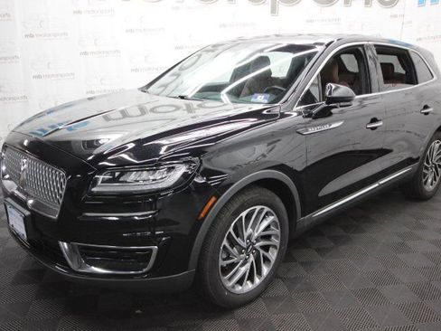 Used 2019 Lincoln Nautilus Reserve image 1