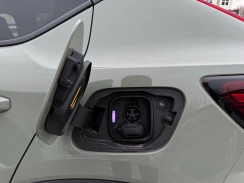 Certified 2023 Volvo C40 P8 Recharge Plus w/ Climate Package image 13