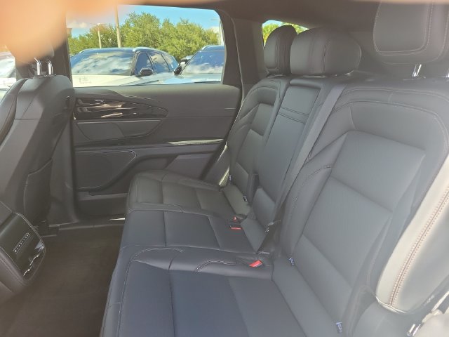 Certified 2024 Lincoln Nautilus Premier w/ Jet Appearance Package AWD/4WD image 15