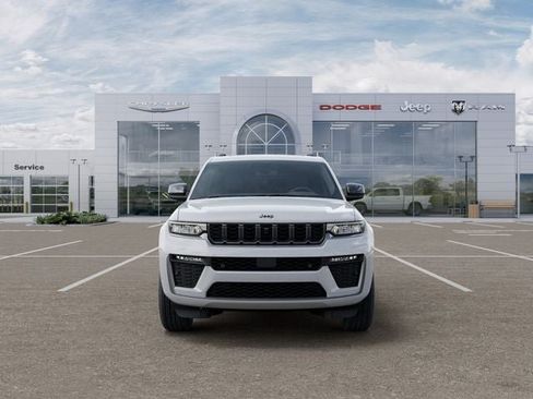 New 2026 Jeep Grand Cherokee Limited AWD/4WD image 6