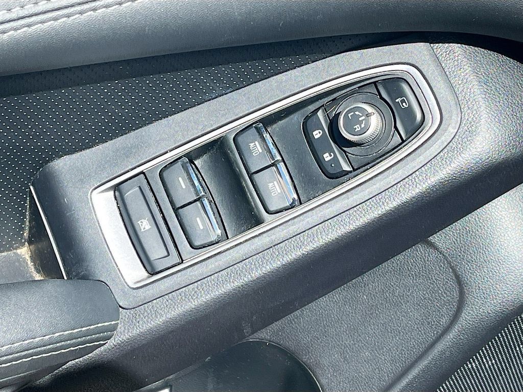 Used 2024 Subaru Ascent Touring AWD/4WD image 18