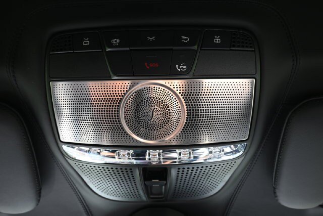 Used 2024 Mercedes-Benz G 550 image 35