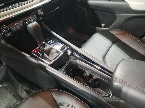 Certified 2024 Jeep Compass Limited image 23