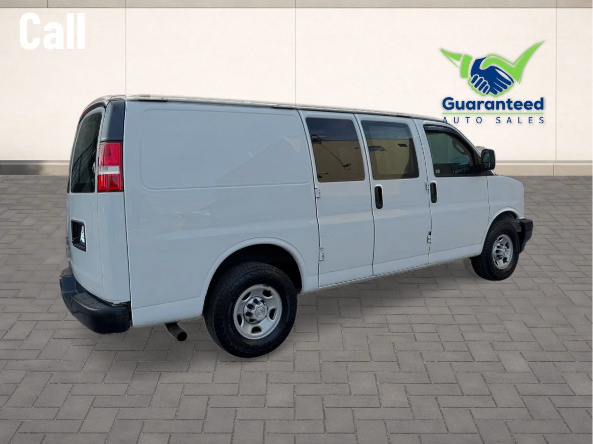 Used 2019 Chevrolet Express 2500 w/ Communications Package RWD image 6