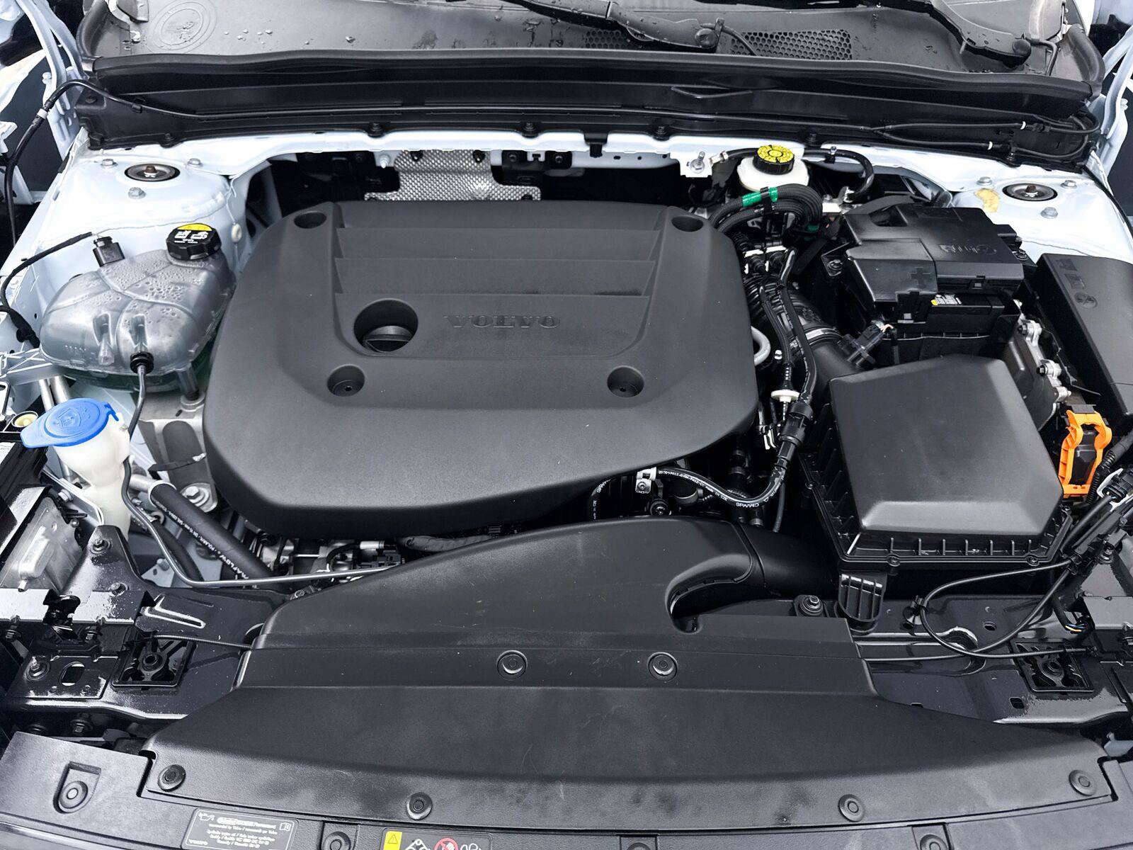 Used 2024 Volvo XC40 B5 Core AWD/4WD image 10