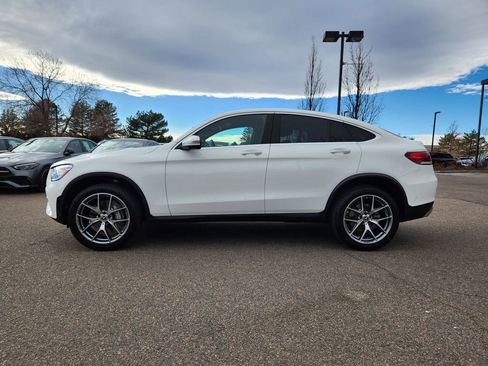 Used 2023 Mercedes-Benz GLC 300 4MATIC Coupe image 4