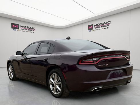 Used 2022 Dodge Charger SXT w/ Cold Weather Package image 5
