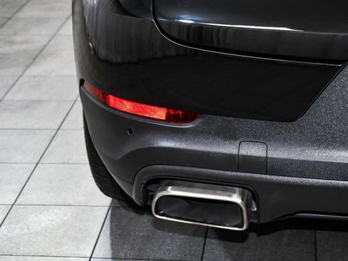 Used 2024 Porsche Cayenne AWD/4WD image 75